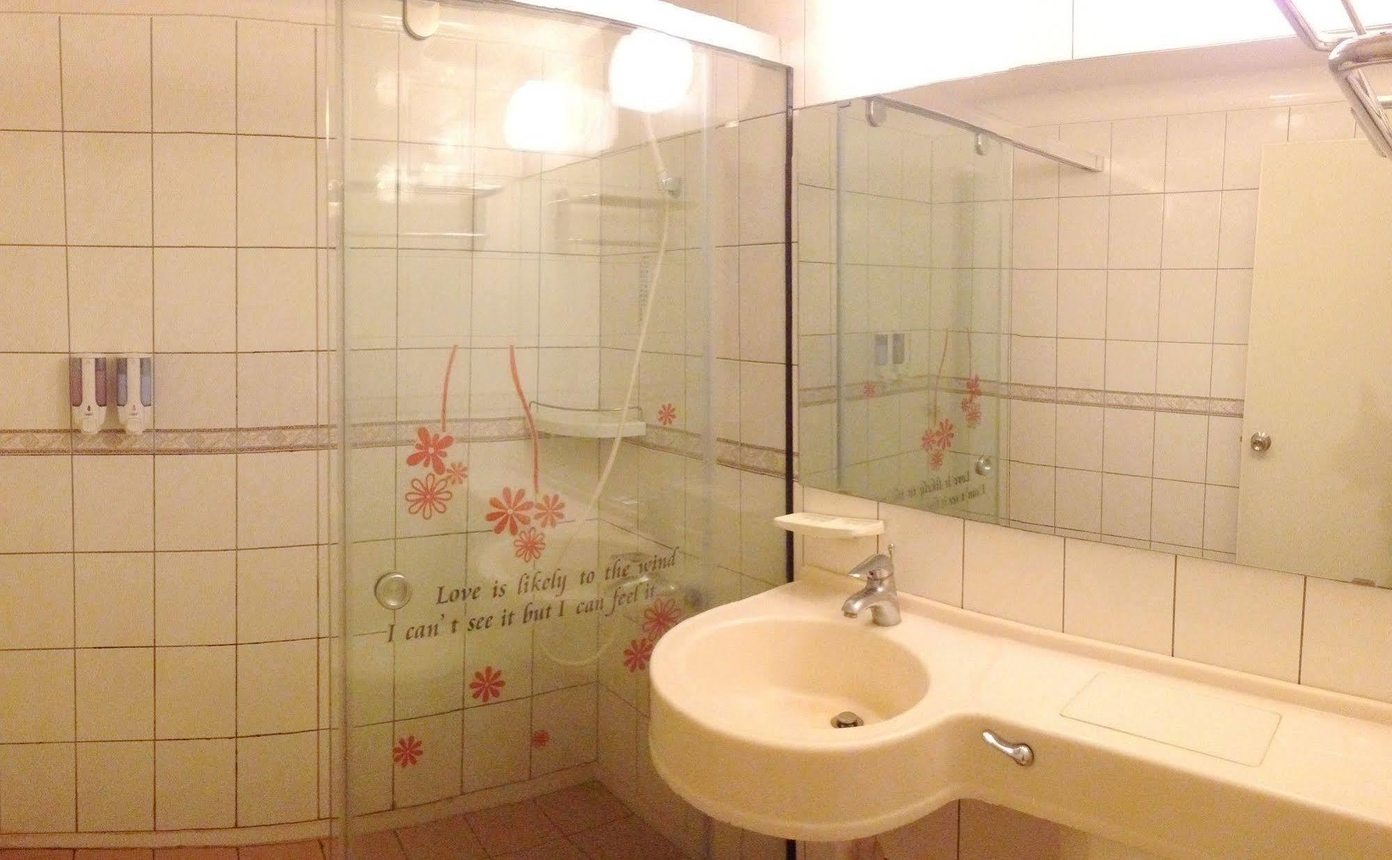 Ying Shih Guest House Tatung Kültér fotó