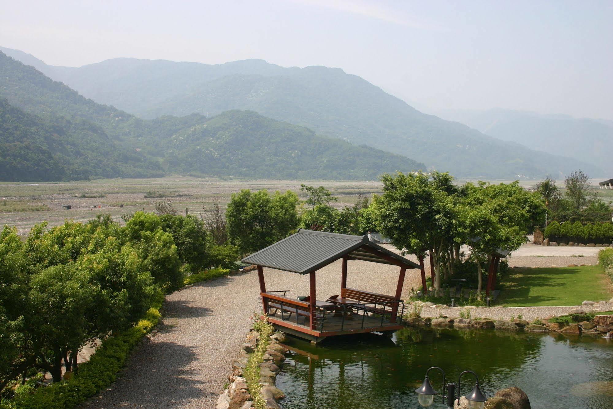 Ying Shih Guest House Tatung Kültér fotó